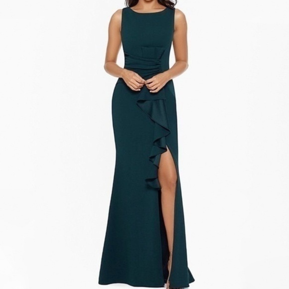 Betsy & Adam. Christine Scuba Crepe Ruffled‎ Bow Gown.